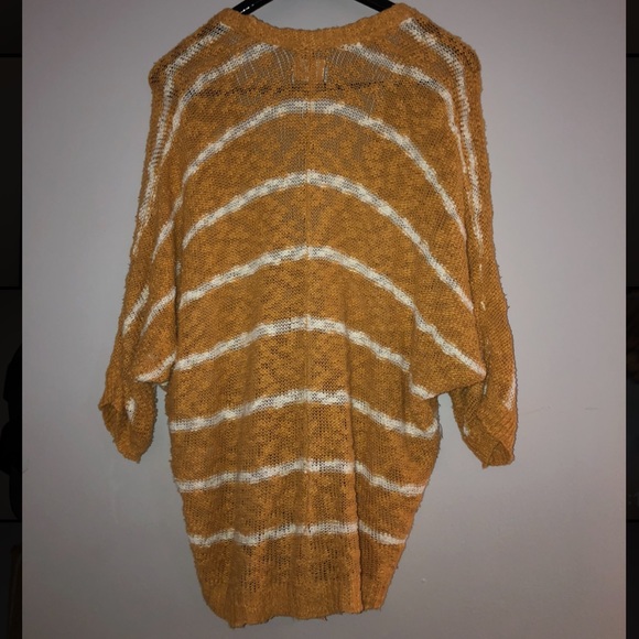 L.A. Hearts; Medium; Cardigan - Picture 2 of 2